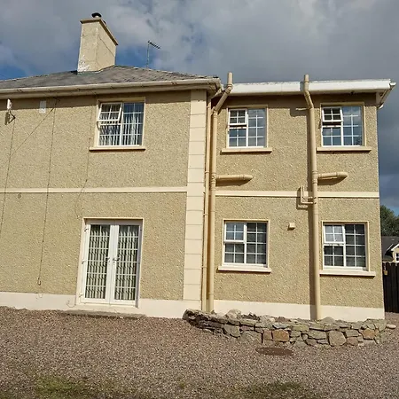 8 Croaghross House, بورتسالون