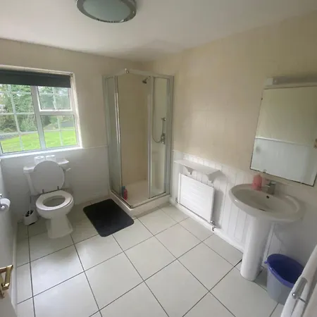 Holiday home 8 Croaghross House, *