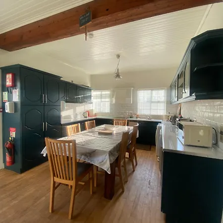 8 Croaghross House, Semesterbostad *